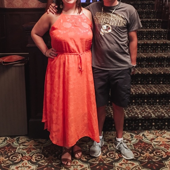 a.n.a Dresses & Skirts - Ana Midi Lace Coral Dress